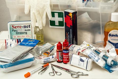 First Aid – Get to know your kit