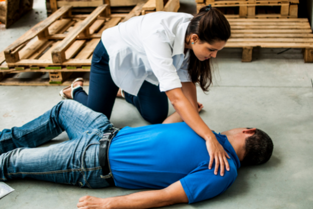 Why is it Important to Know First Aid in the Workplace?